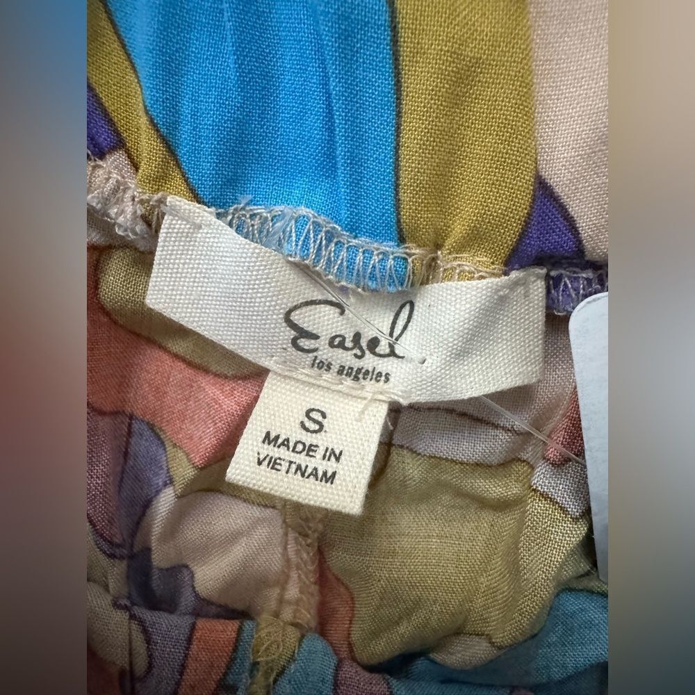 NWT Easel Parrot Blue Shorts - Picture 4 of 7